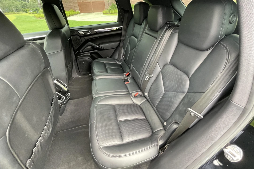 2015 Porsche 958 Cayenne Diesel - Image 29 of 31
