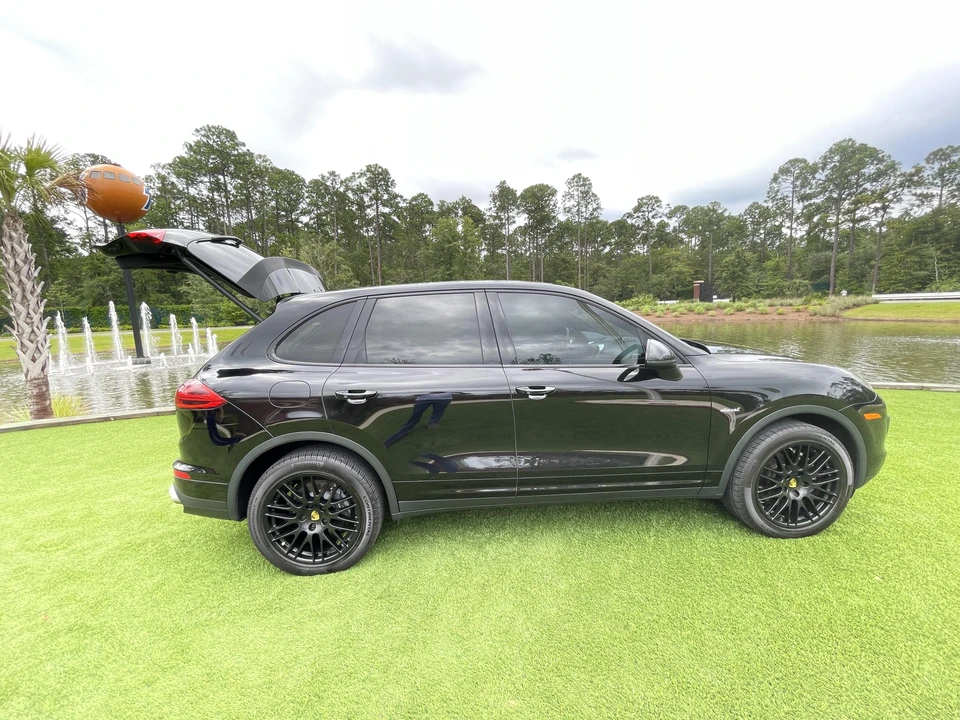 2015 Porsche 958 Cayenne Diesel - Image 17 of 31