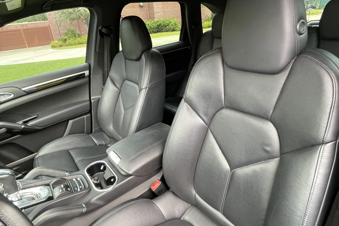 2015 Porsche 958 Cayenne Diesel - Image 28 of 31