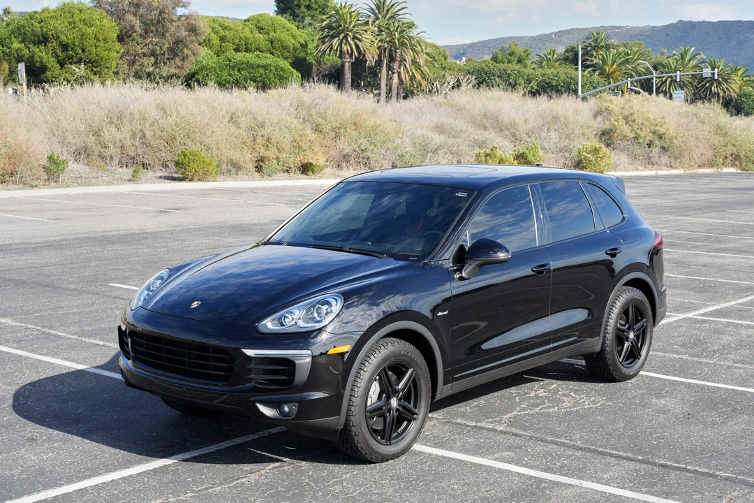 2015 Porsche 958 Cayenne Diesel - Image 3 of 31