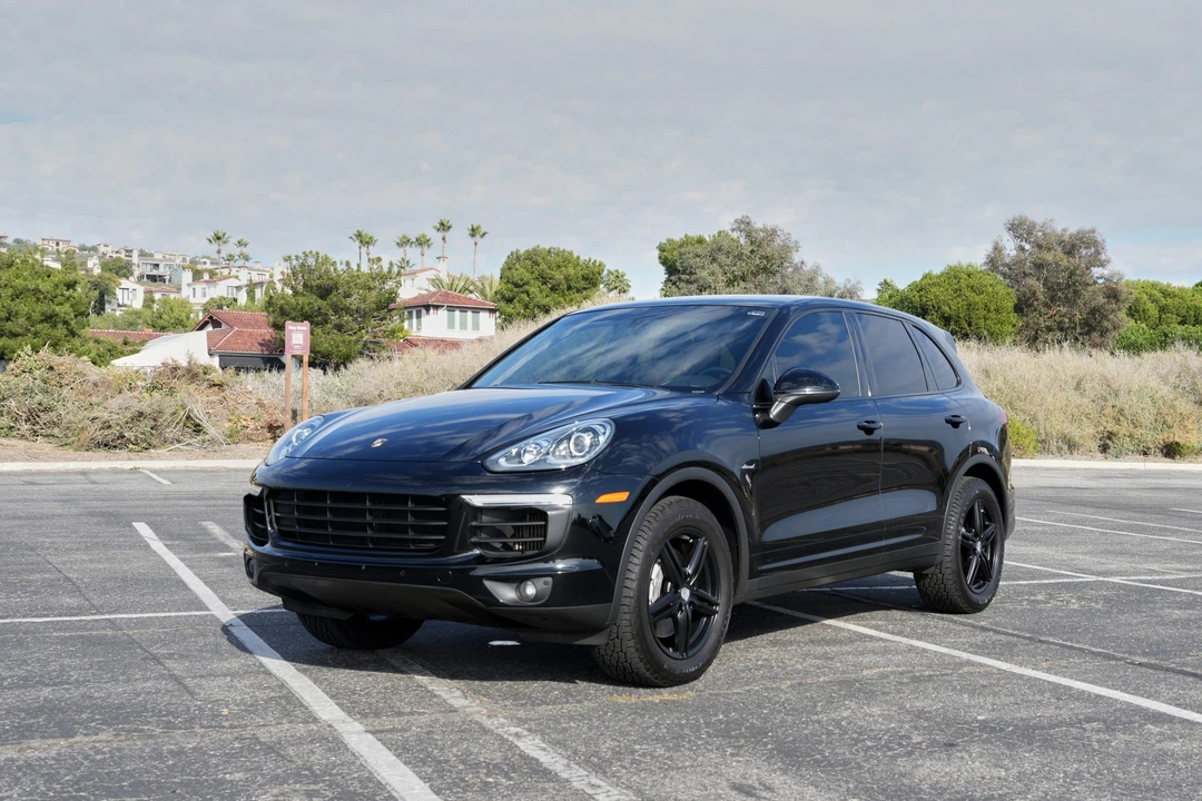 2015 Porsche 958 Cayenne Diesel - Image 2 of 31