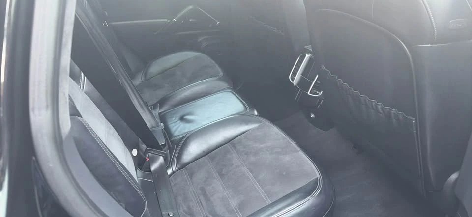 2015 Porsche 958 Cayenne GTS - Image 9 of 19