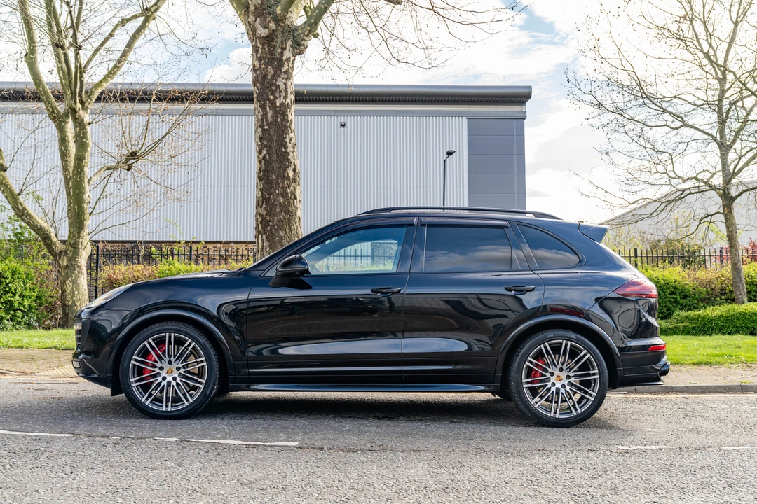 2015 Porsche 958 Cayenne GTS - Image 8 of 31