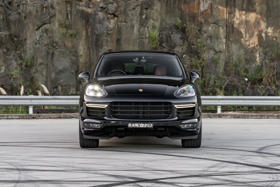 2015 Porsche 958 Cayenne GTS - Image 2 of 31