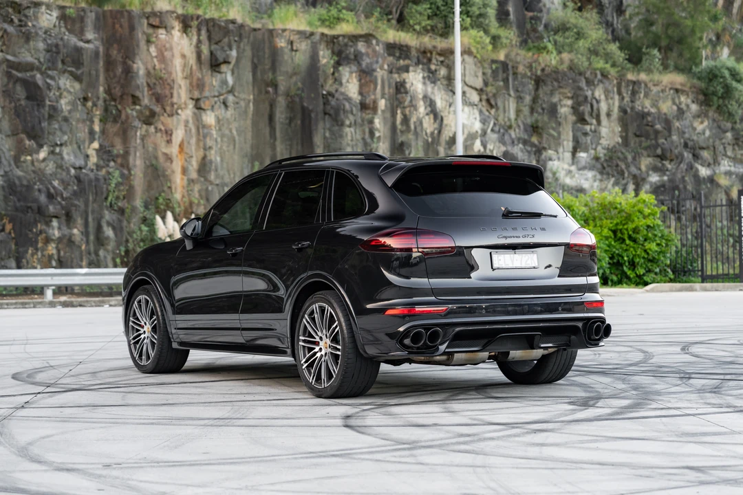 2015 Porsche 958 Cayenne GTS - Image 5 of 31