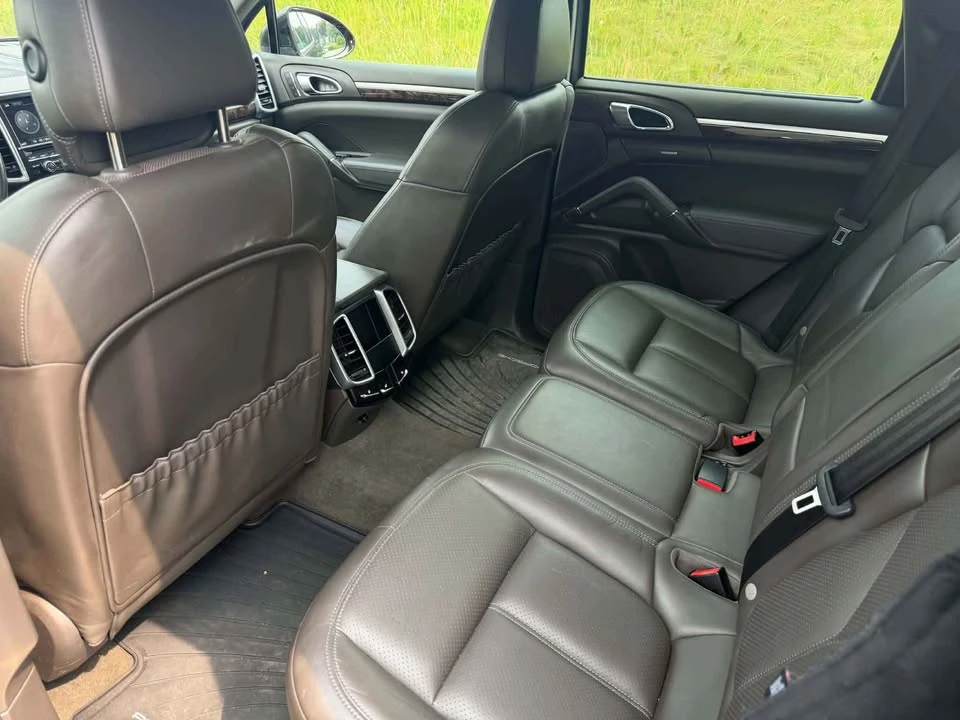 2015 Porsche 958 Cayenne - Image 6 of 6