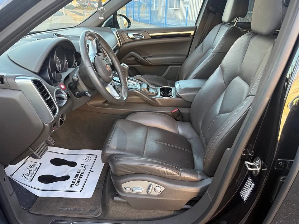 2015 Porsche 958 Cayenne - Image 11 of 20