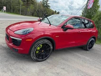 2015 Porsche 958 Cayenne - Image 2 of 9