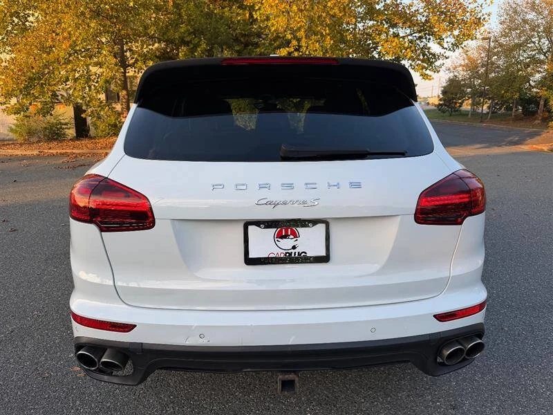 2015 Porsche 958 Cayenne - Image 4 of 20