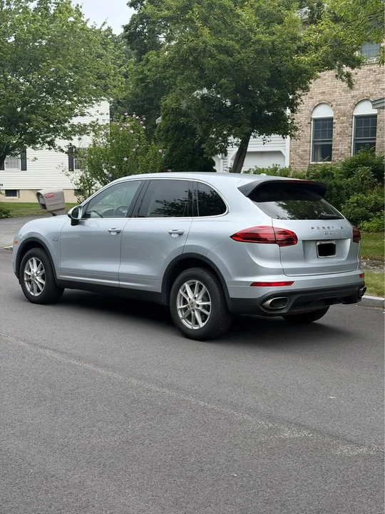 2015 Porsche 958 Cayenne - Image 7 of 11
