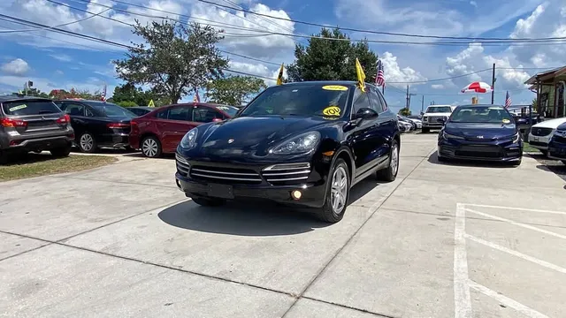 2015 Porsche Cayenne Platinum