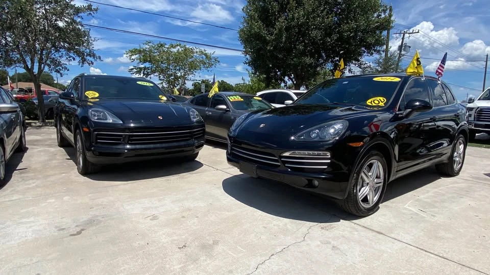 2015 Porsche 958 Cayenne - Image 6 of 20