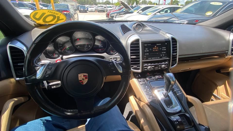 2015 Porsche 958 Cayenne - Image 20 of 20