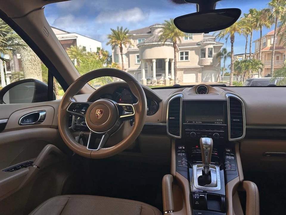 2015 Porsche 958 Cayenne Diesel - Image 12 of 24