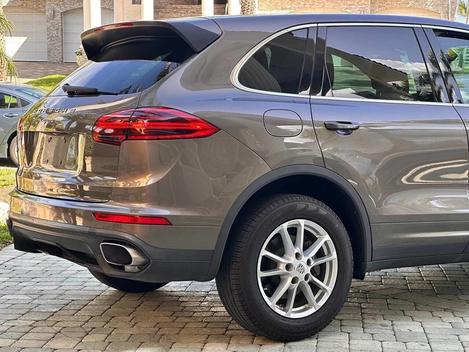 2015 Porsche 958 Cayenne Diesel - Image 6 of 24
