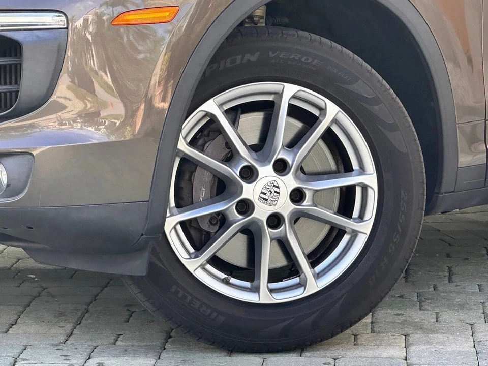2015 Porsche 958 Cayenne Diesel - Image 3 of 24