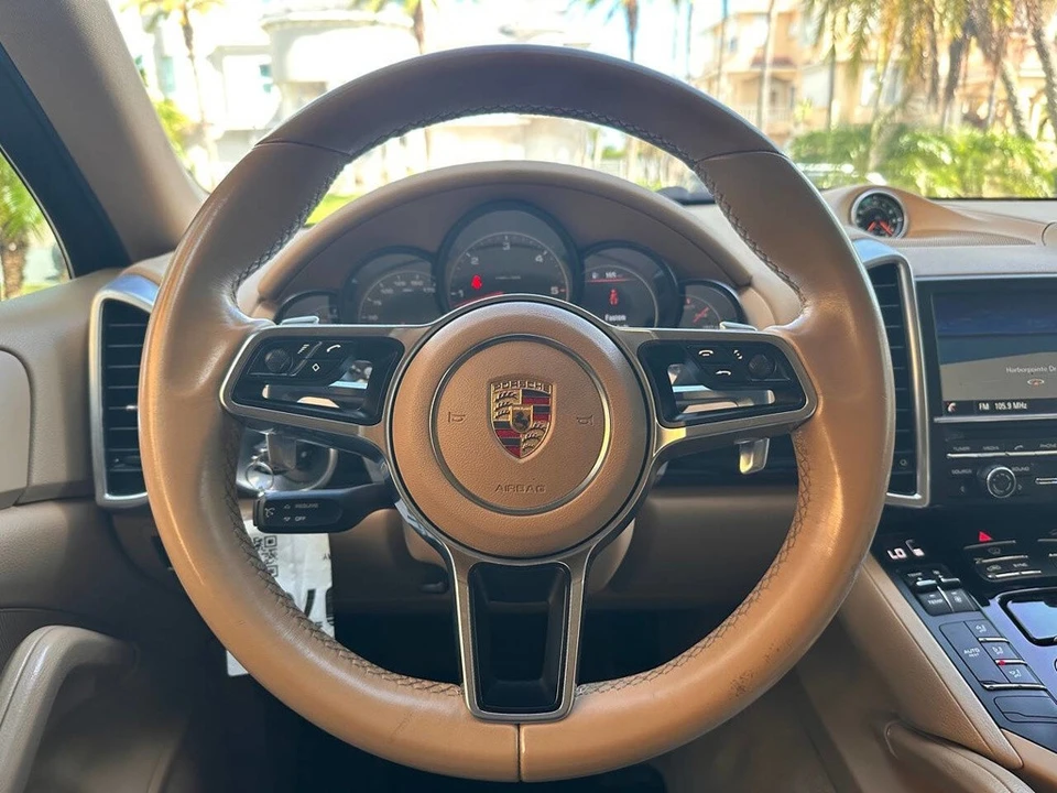 2015 Porsche 958 Cayenne Diesel - Image 15 of 24