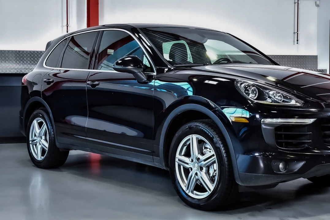 2015 Porsche 958 Cayenne S - Image 29 of 30