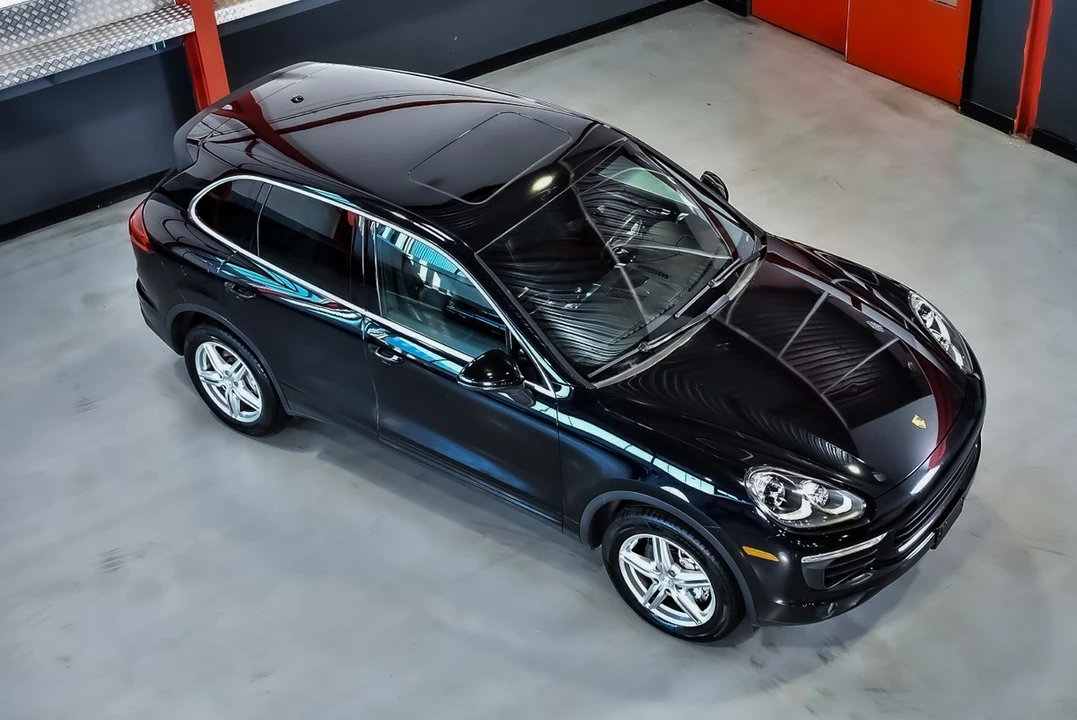 2015 Porsche 958 Cayenne S - Image 11 of 30