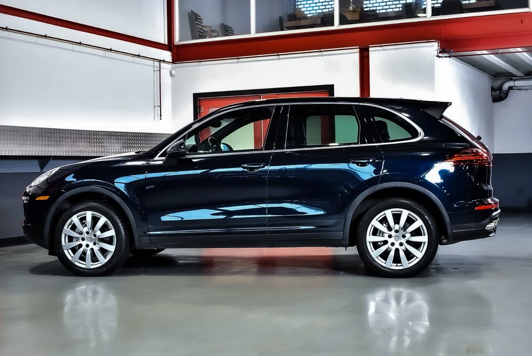 2015 Porsche 958 Cayenne S - Image 26 of 31