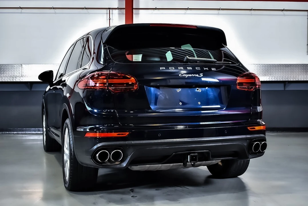 2015 Porsche 958 Cayenne S - Image 20 of 31