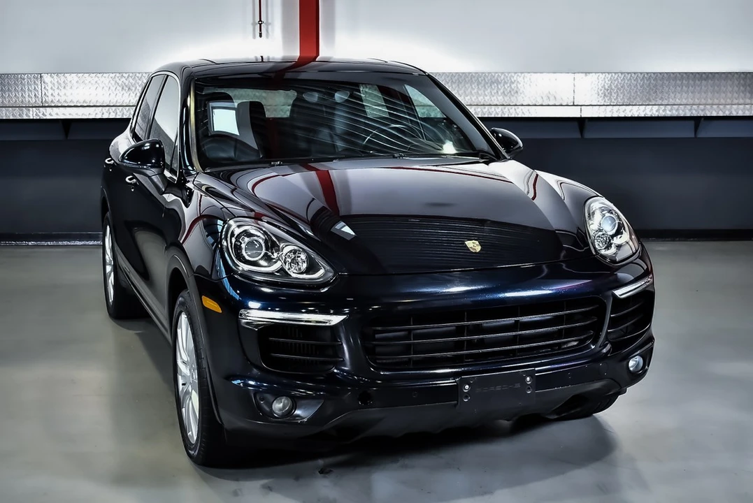 2015 Porsche 958 Cayenne S - Image 5 of 31