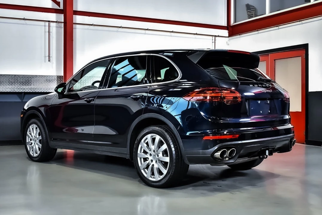 2015 Porsche 958 Cayenne S - Image 22 of 31