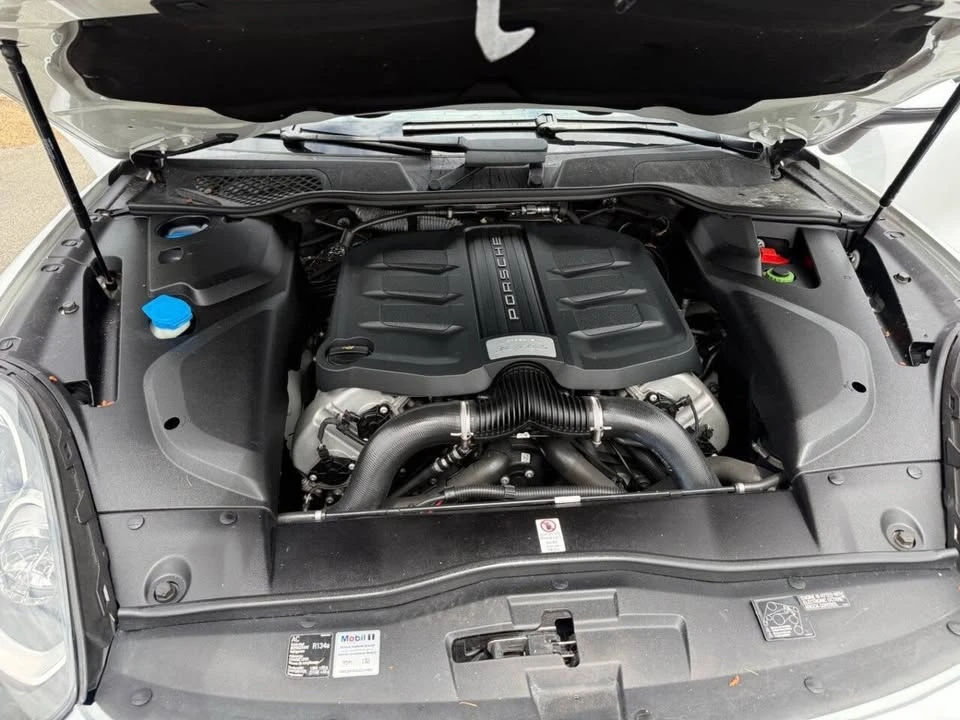 2015 Porsche 958 Cayenne S - Image 11 of 20