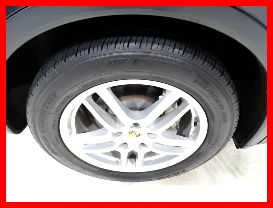 2015 Porsche 958 Cayenne S - Image 8 of 18