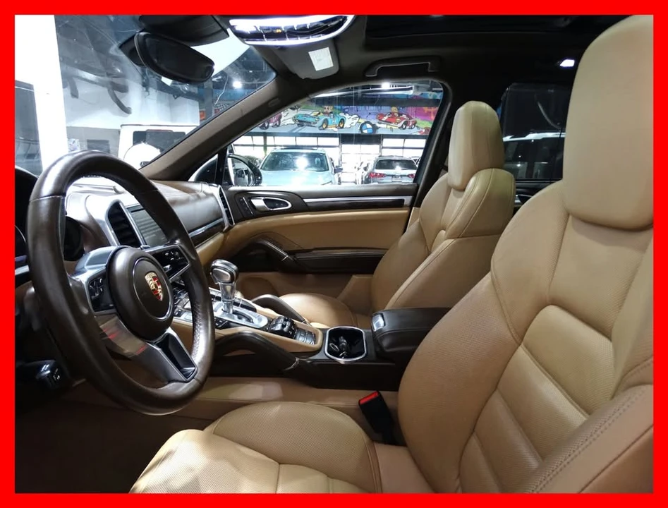 2015 Porsche 958 Cayenne S - Image 10 of 18