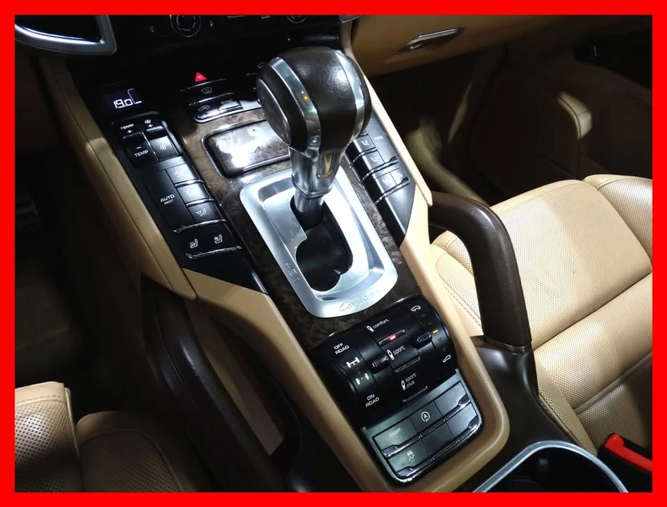 2015 Porsche 958 Cayenne S - Image 17 of 18