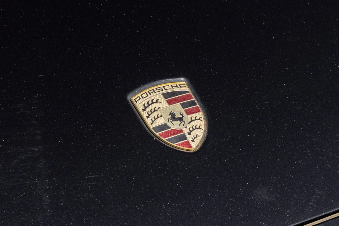 2015 Porsche 958 Cayenne Diesel - Image 19 of 21