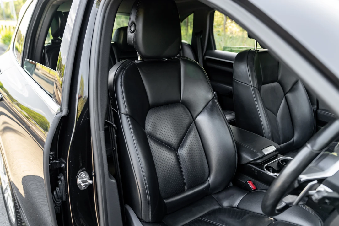 2015 Porsche 958 Cayenne Diesel - Image 5 of 21
