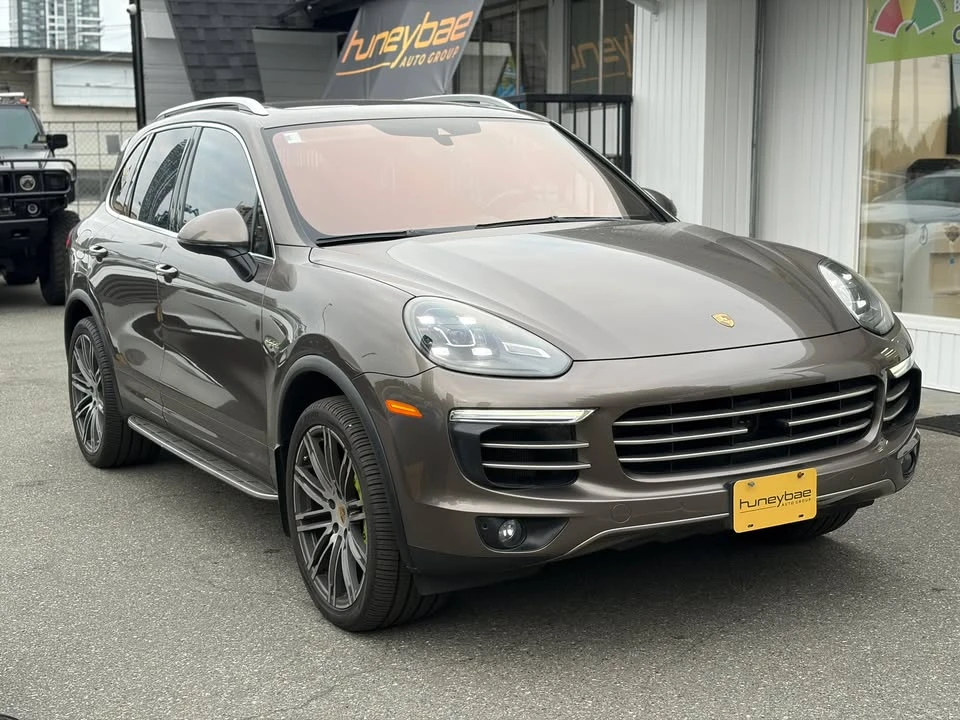 2015 Porsche Cayenne - Image 4 of 17