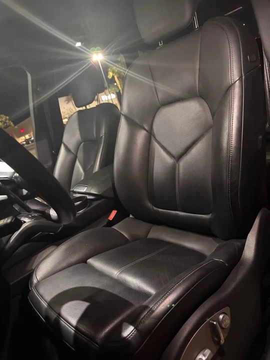 2015 Porsche 958 Cayenne S - Image 16 of 20