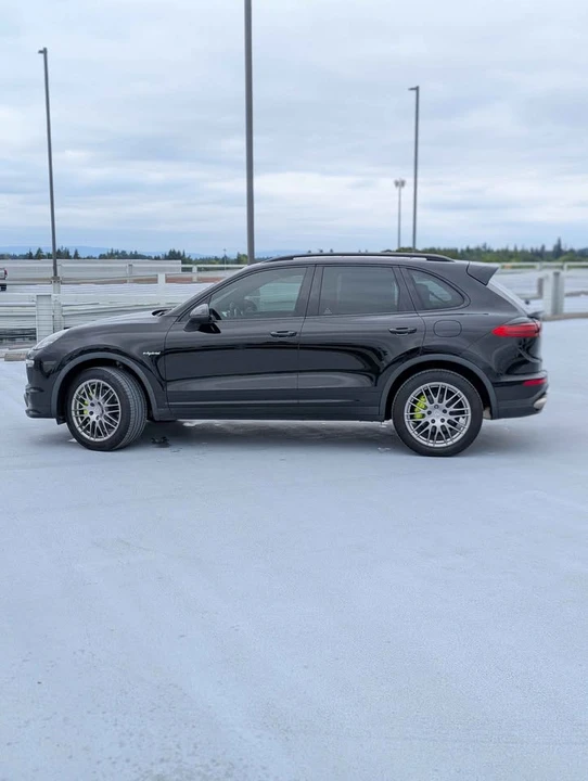 2015 Porsche 958 Cayenne - Image 4 of 14
