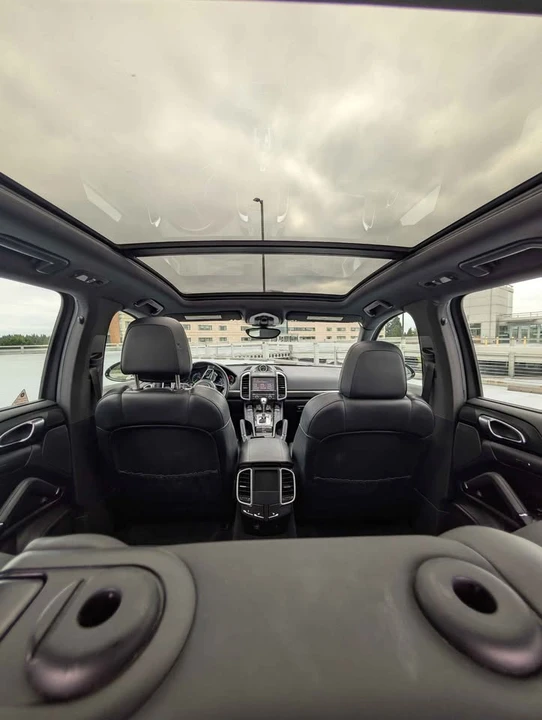 2015 Porsche 958 Cayenne - Image 7 of 14