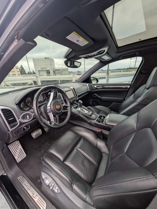 2015 Porsche 958 Cayenne - Image 6 of 14