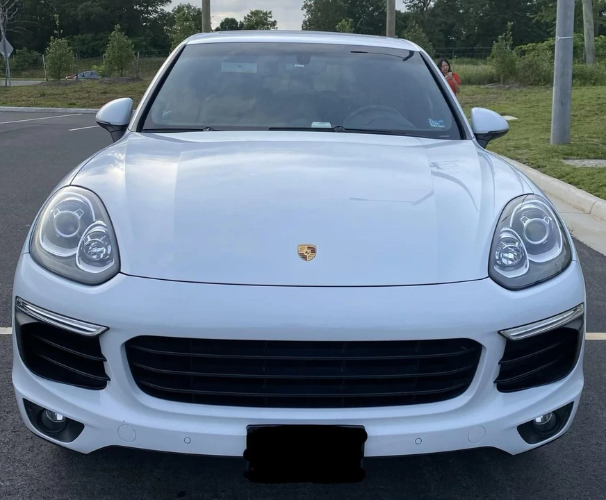 2015 Porsche 958 Cayenne S - Image 6 of 31