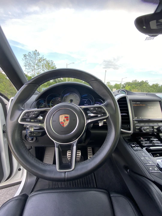 2015 Porsche 958 Cayenne S - Image 30 of 31