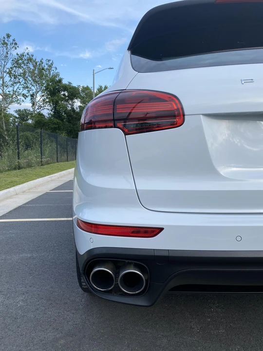 2015 Porsche 958 Cayenne S - Image 15 of 31