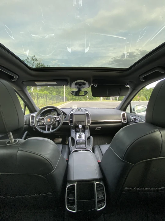 2015 Porsche 958 Cayenne S - Image 29 of 31