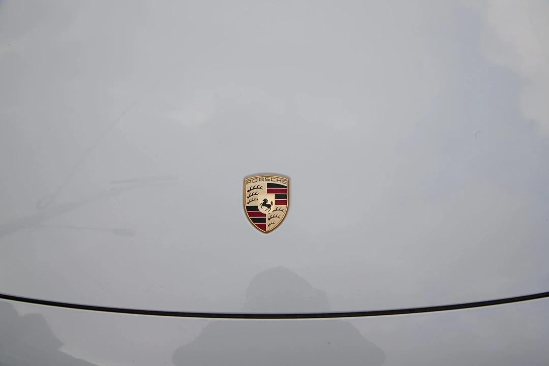 2015 Porsche 958 Cayenne S - Image 24 of 31