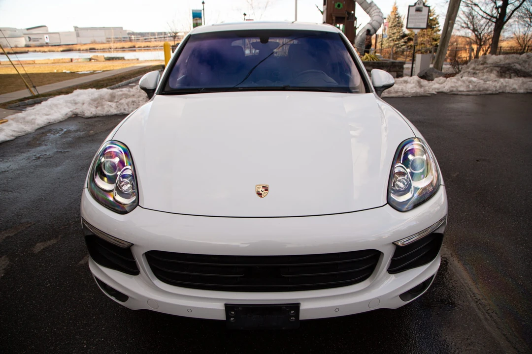 2015 Porsche 958 Cayenne S - Image 8 of 31