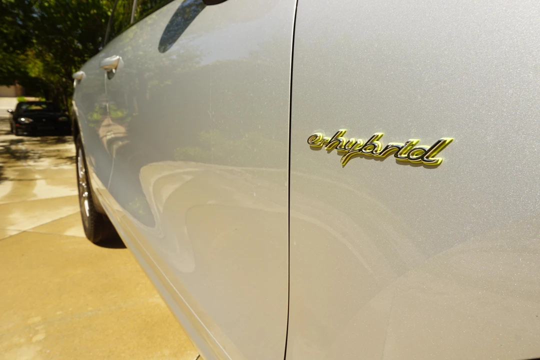2015 Porsche 958 Cayenne S - Image 17 of 31