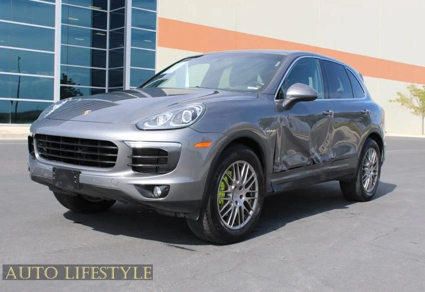 2015 Porsche 958 Cayenne - Image 6 of 31