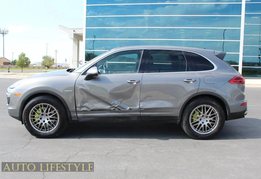 2015 Porsche 958 Cayenne - Image 12 of 31