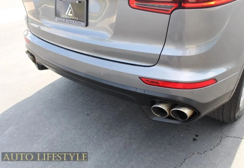 2015 Porsche 958 Cayenne - Image 29 of 31