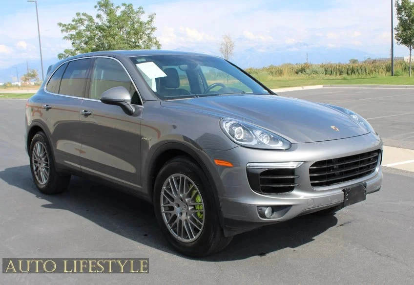 2015 Porsche 958 Cayenne - Image 3 of 31