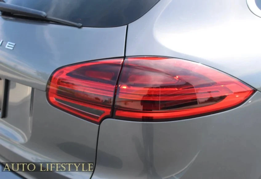 2015 Porsche 958 Cayenne - Image 30 of 31